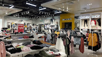 VR Punjab Shopping | Mall