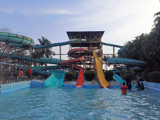 Water Village by River Bay - Logo