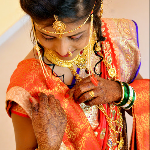 Wedding Photographer in nashik Picsgraphy Event Services | Photographer