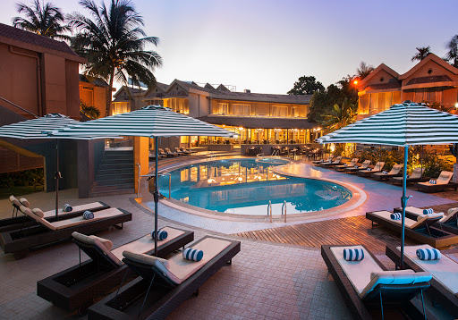 Whispering Palms Beach Resort Accomodation | Hotel