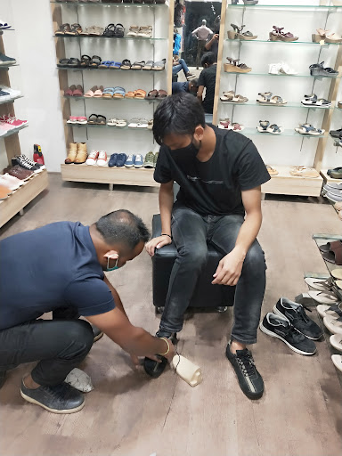 Woodland -  Alwar Shopping | Store