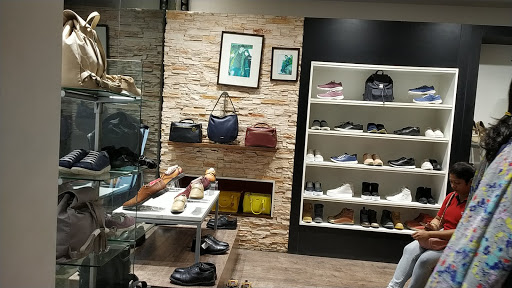 Woodland Shoes Vasai Road Shopping | Store