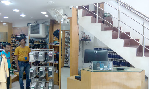 Woodland Showroom Muzaffarpur Shopping | Store