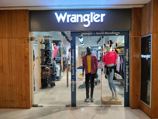 Wrangler Exclusive Showroom Shopping | Store