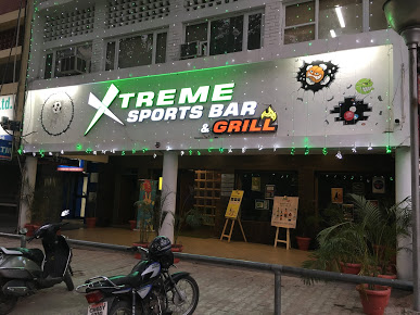 Xtreme Sports Bar Logo